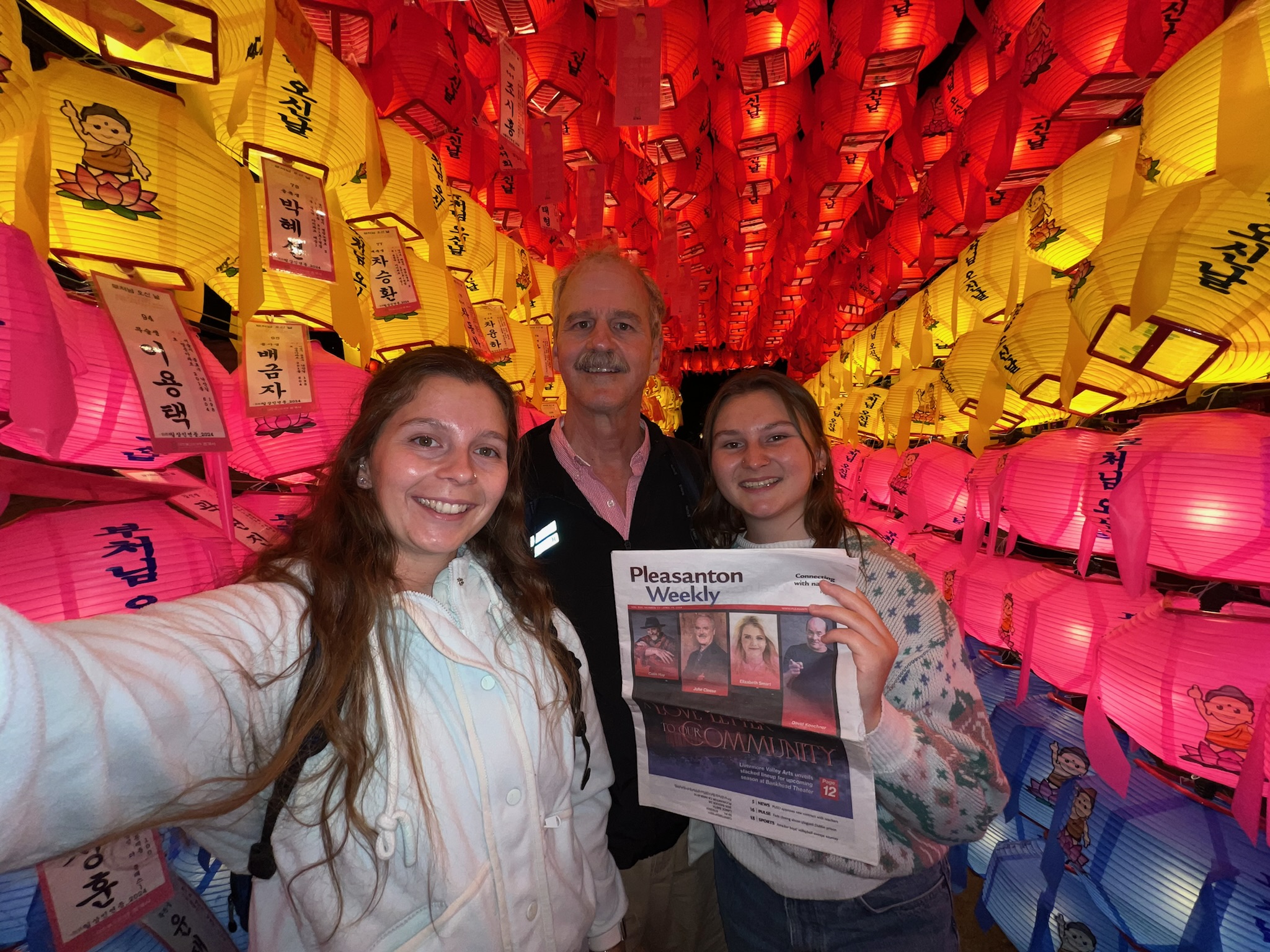 News Digest: Last newspaper of 2025 | Christmas tree disposal | Take Us Along display | Holiday posada | DUI checkpoint in Dublin 