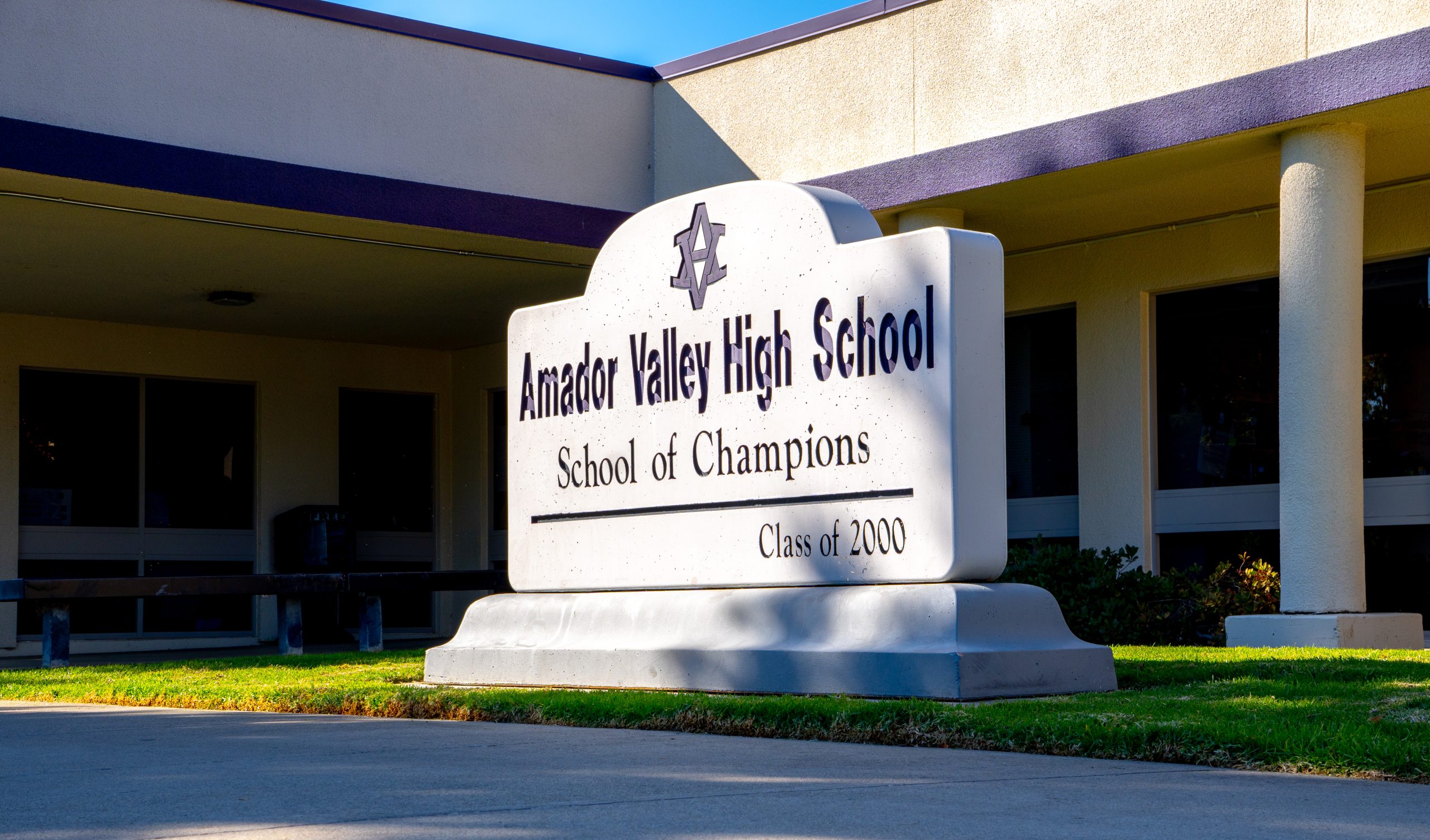 Amador Valley boys' basketball hit with penalties, put on probation over player ineligibility
