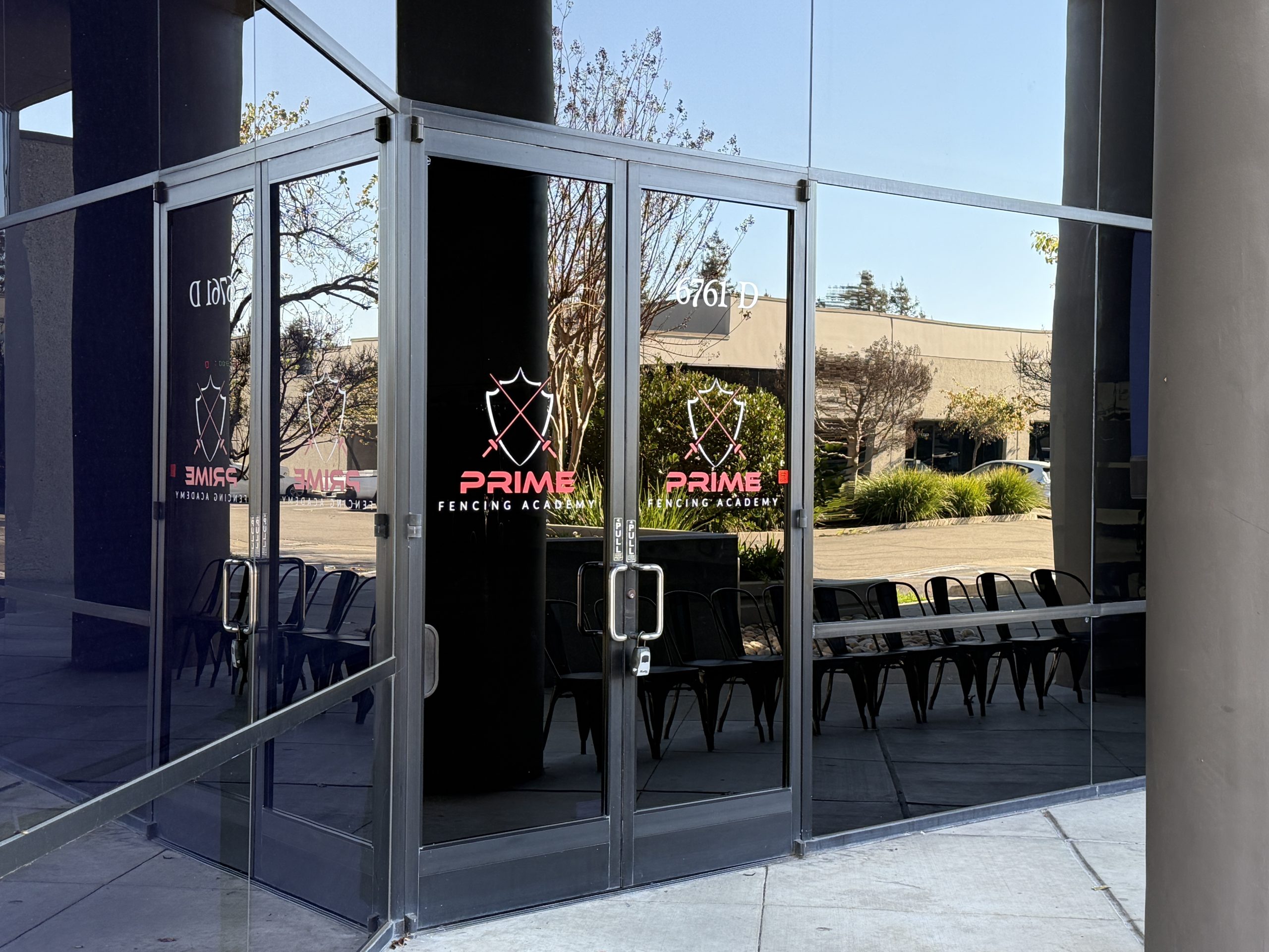 Dublin fencing school owners accused of bilking immigrant workers from Ukraine, Poland