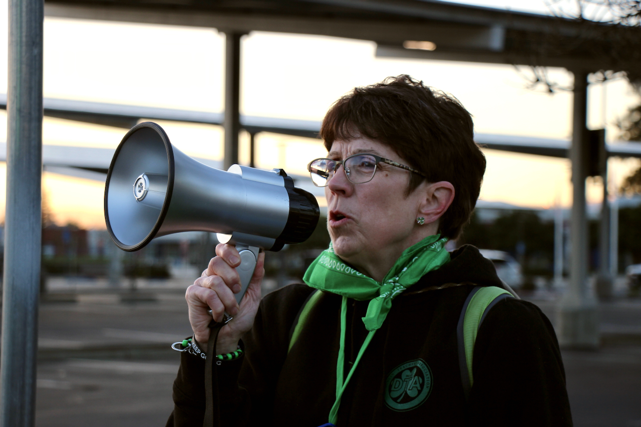 Dublin teachers kick off strike